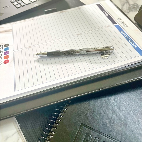 On GMA & Tamron Hall Show! To-Do lists that match our calendars pink or blue new - Picture 3 of 15